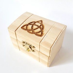Celtic Trinity Knot Small Wooden Box With Latch
